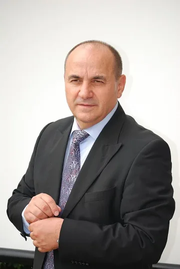 Тонев: Хората не искат да слушат какво ще направиш, а да видят, че си го направил