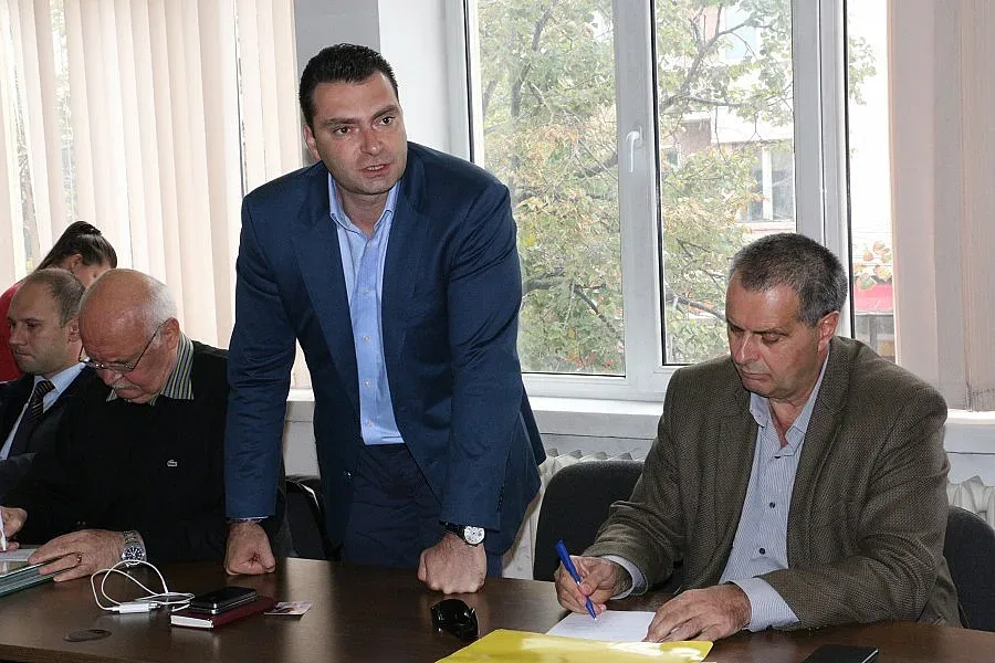 Паргов с рамо за  офицери и сержанти
