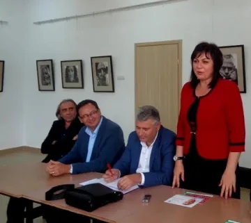 Нинова: Кметовете са по-важни от депутатите и министрите