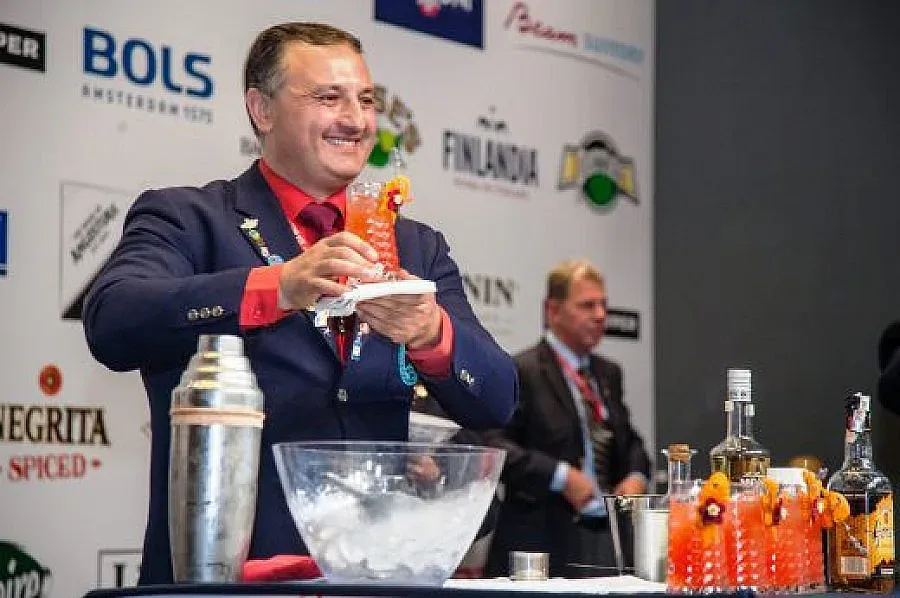 Васил Колев е барман №1 в света