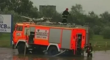 Порои наводниха Румъния