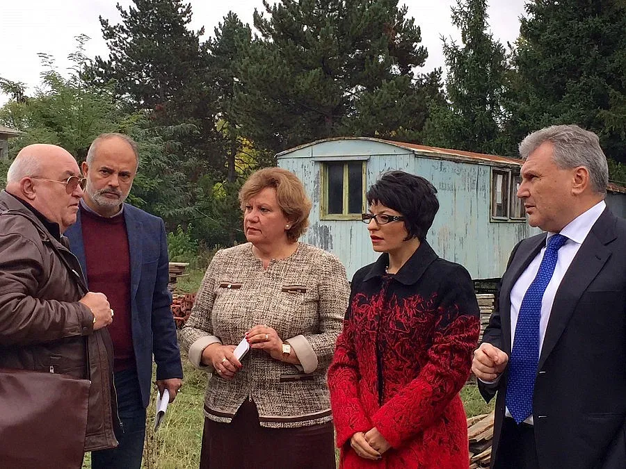 Корнелия Маринова дава старт на пилотен проект