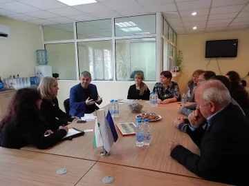 Заместник-посланикът на Великобритания се срещна с кандидата на ГЕРБ за кмет на Монтана Дилян Димитров