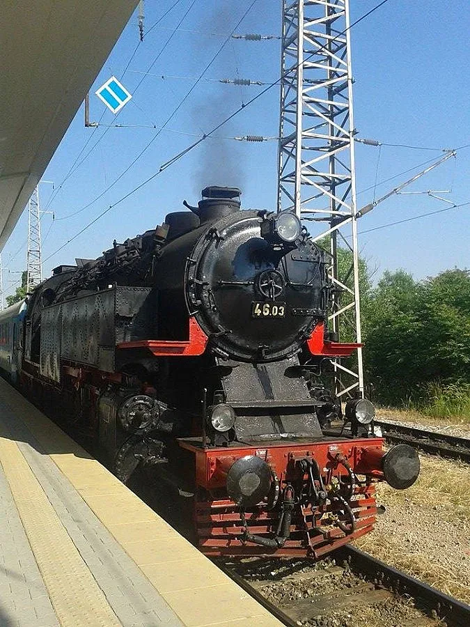 БДЖ пуска влак с парен локомотив през уикенда 