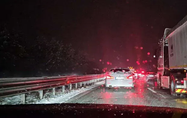 50 км за 4 часа, с е-кола сме, батерията пада! Разкази от първо лице