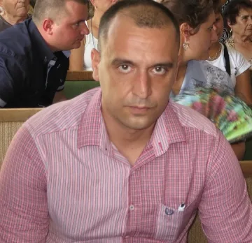 Заръчаха на Момчил Неков Брюксел да научи за Братя Даскалови