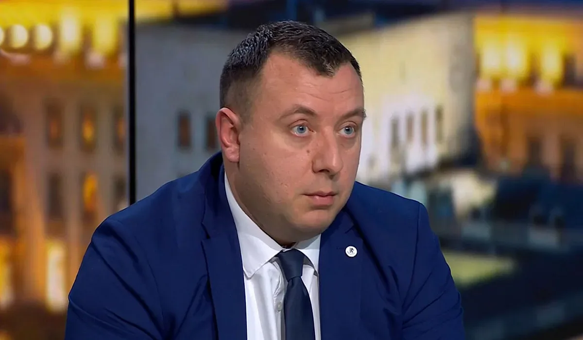 Човек на Костадинов подсказа какво правителство ще подкрепят