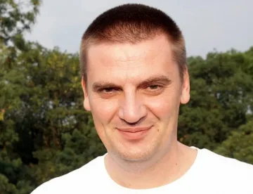 Тунелът, водещ до 1974 година