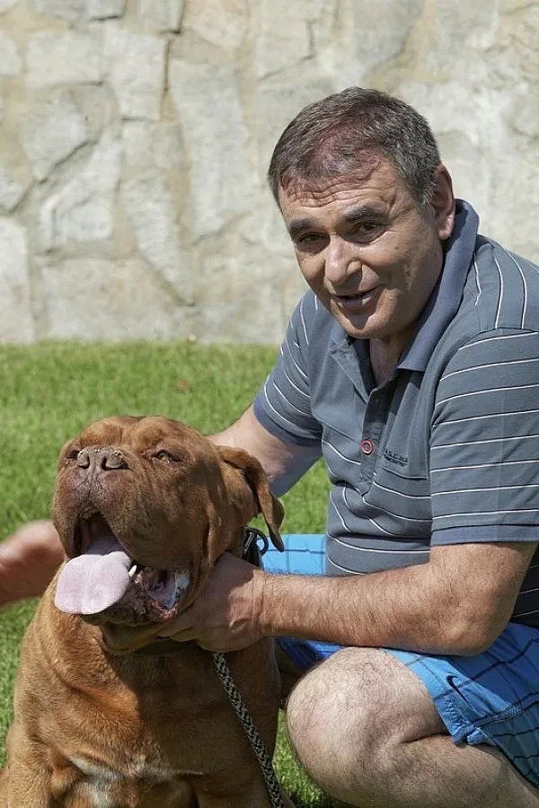 8 носи късмет на Папазов от дете