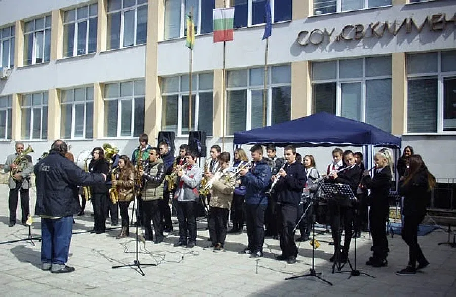 Добричко школо въведе факултативно изучаване на румънски език