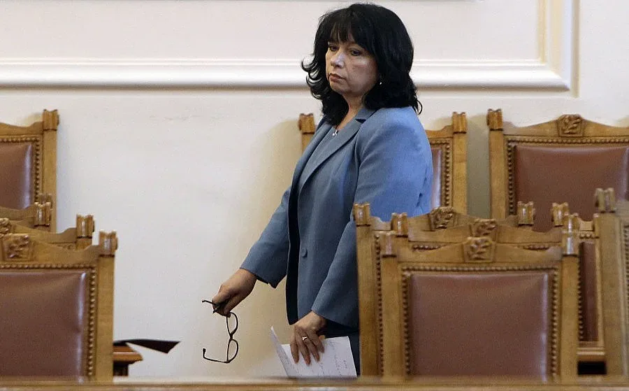 Министър Петкова: Одържавяването на US-централи е неприемливо