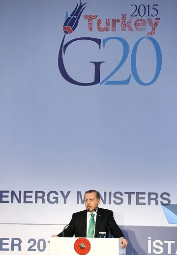 Ердоган готов да спре газта от Русия 