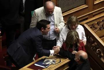 Гръцкият парламент гласува доверие на Ципрас