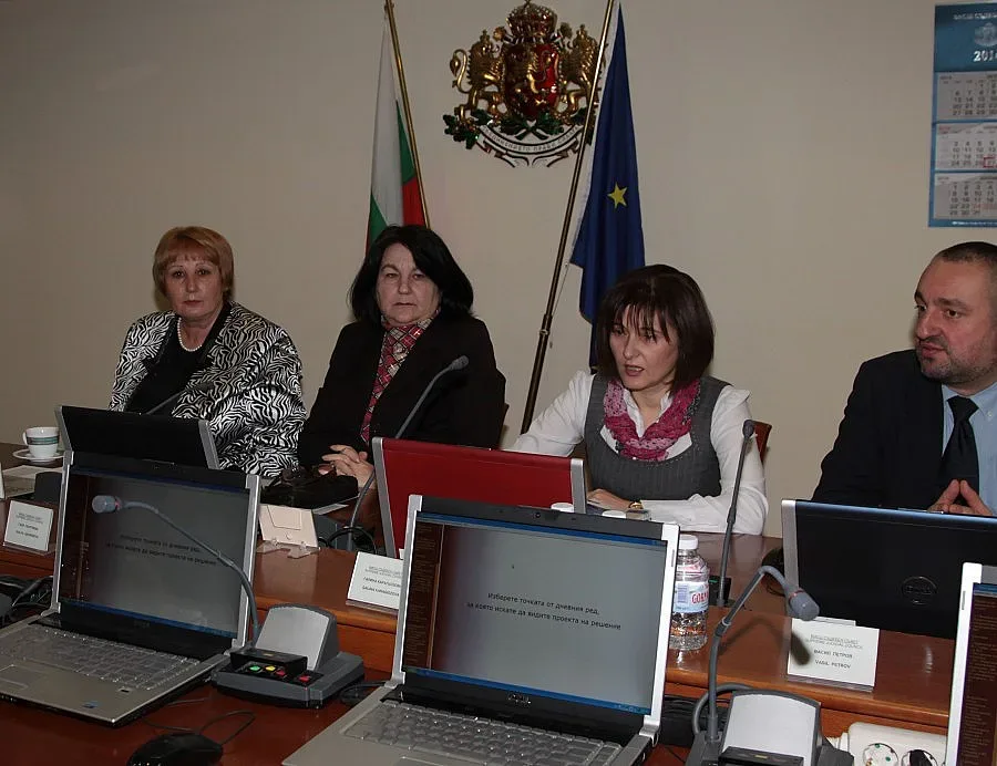 Край на съмненията в Темида