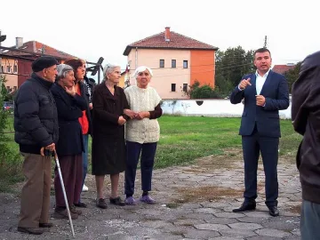 Георги Димов от ГЕРБ се  срещна с жителите на „Стария квартал“