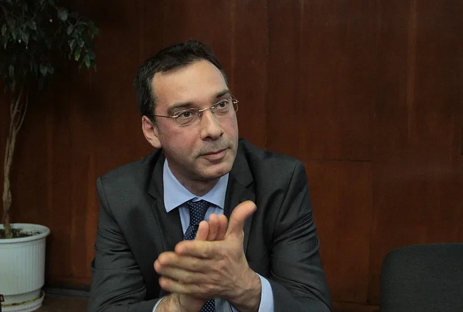 Няма да се уморя да искам повече за Бургас