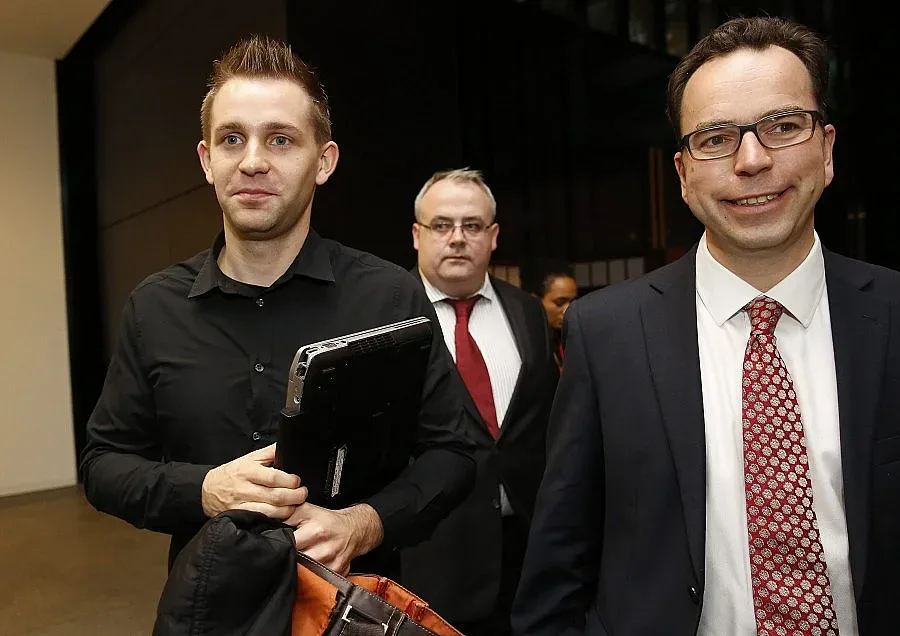 ЕС не дава данните на европейците на САЩ