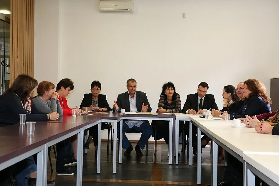 Михаил Мирчев инициира кръгла маса „Достъпно и качествено образование“