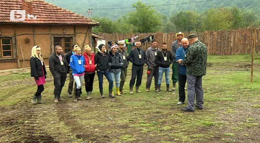 Женска война във "Фермата"