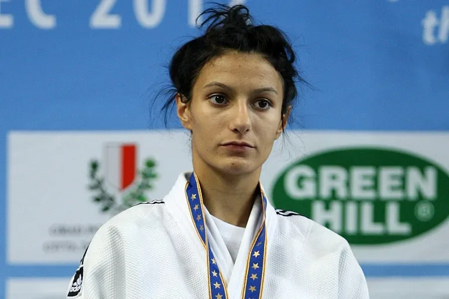 Надъхвам се с рап на състезания