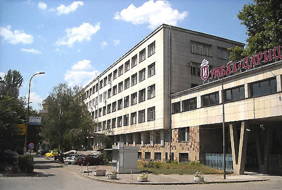 ИСУЛ ще лекува по-малко онкоболни