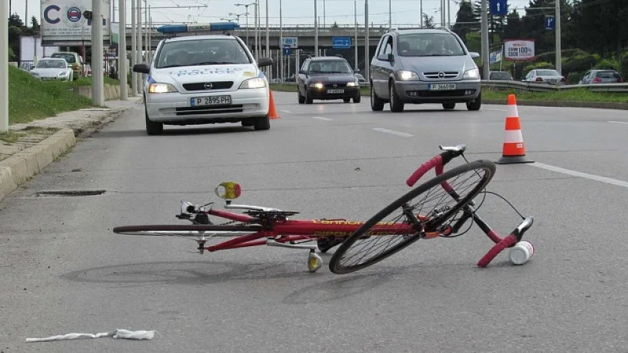 Дете загуби живота си на пътя Русе-Бяла