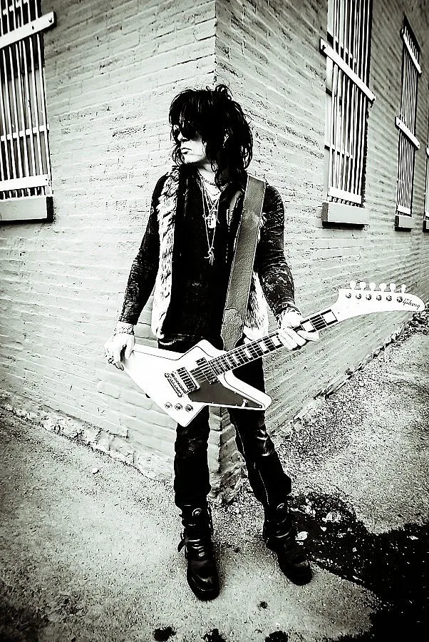 Том Кийфър: Бон Джоуви ни откри във Филаделфия