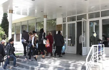 Плащат пълните пенсии на по-младите учители