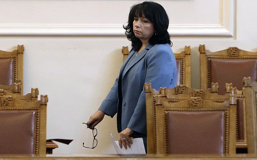 Петкова прогнозира: Токът скача при свободен пазар