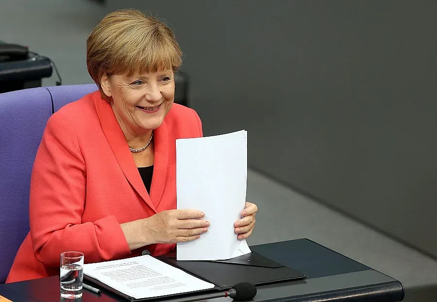 Меркел: Мирът в Украйна не се спазва на 100%