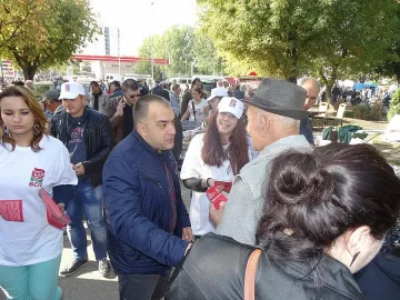 Целогодишно стоково тържище, вместо търговия върху вестници, предлага Людмил Димитров