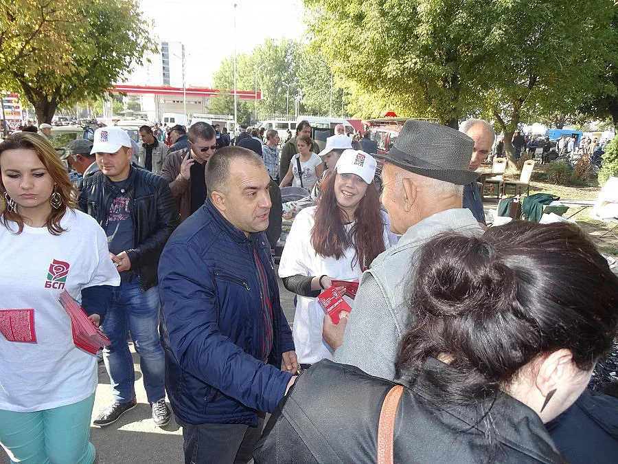 Целогодишно стоково тържище, вместо търговия върху вестници, предлага Людмил Димитров