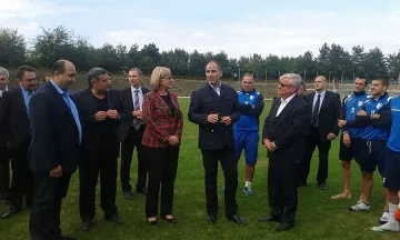 Цветанов в Плевен: Наблюдава се възстановяване на спортните бази