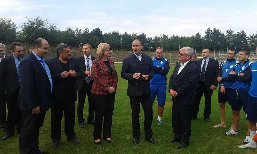 Цветанов в Плевен: Наблюдава се възстановяване на спортните бази