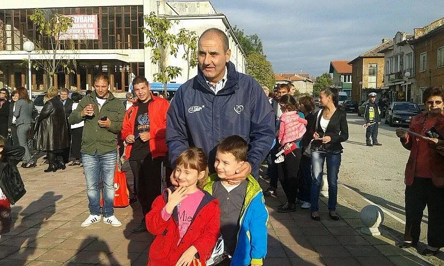 Цветанов в село Коиловци: Изберете успешния кмет на ГЕРБ