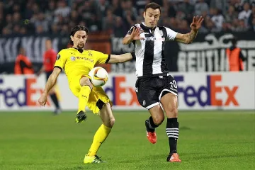 Димитър Бербатов - изолиран и изящен