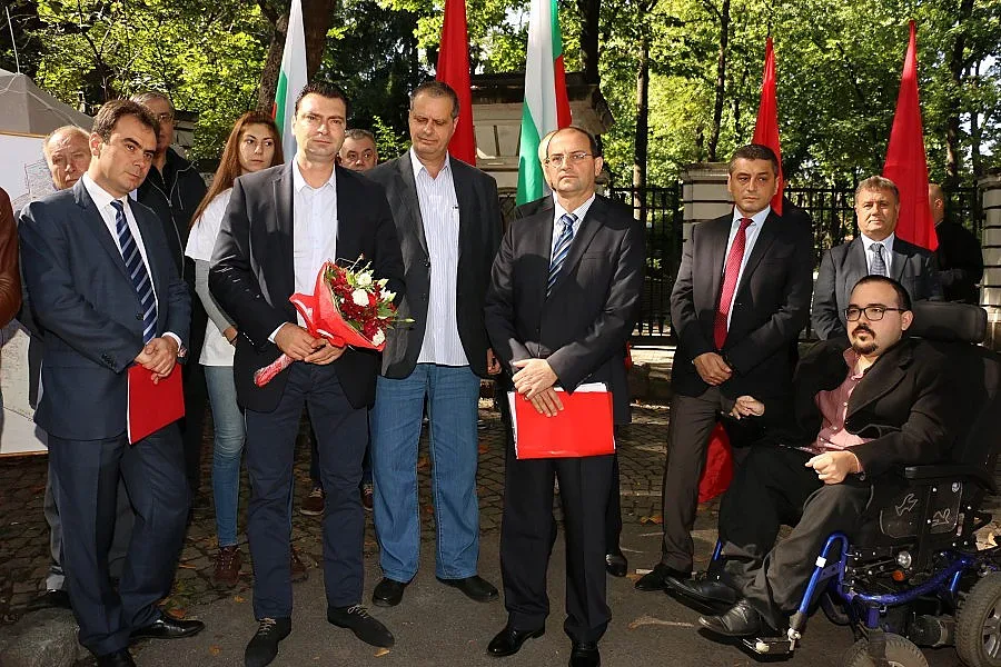 Битката на БСП за достъпа до парка на резиденция Лозенец продължава