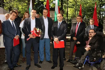 Битката на БСП за свободния достъп до парка на резиденция Лозенец продължава