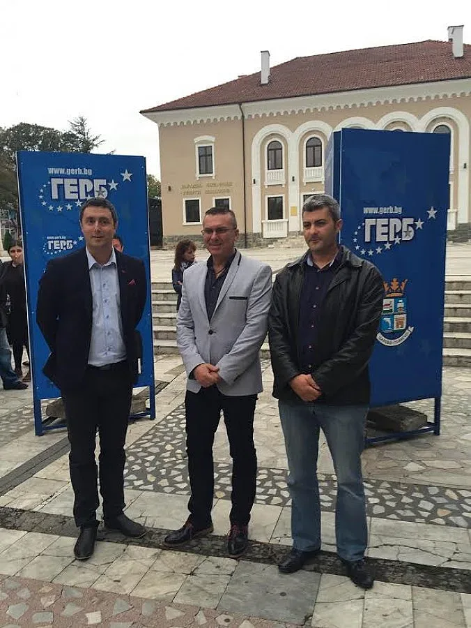 Кандидатът за кмет на Царево Георги Лапчев откри кампанията си с изложба