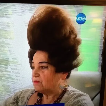 Кандидат-кметицата на Гаганица: Отделям 30 мин. на ден за косата си