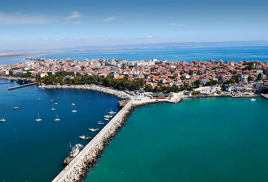 Продължава работата по обходите на Ахелой и Поморие