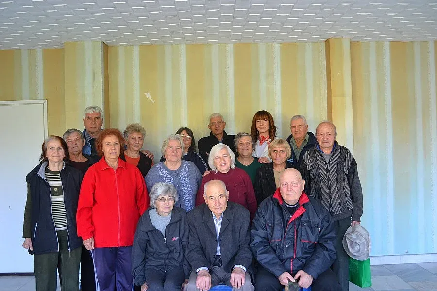 Кандидати на ГЕРБ се срещнаха с пенсионерите от с. Кубратово