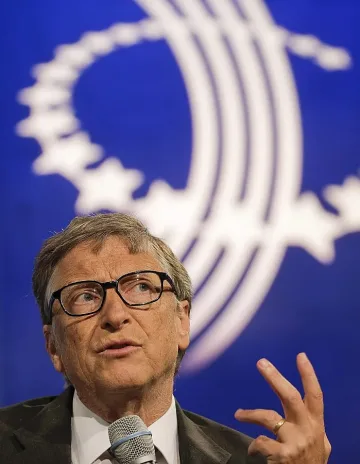 Бил Гейтс пак е №1 по пари в САЩ