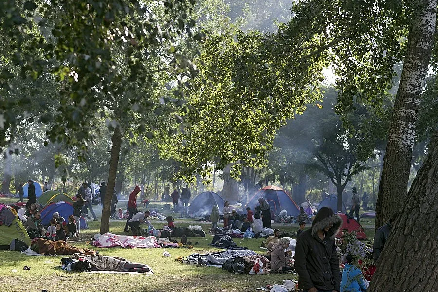 Кметове: Вразумете се за бежанците!