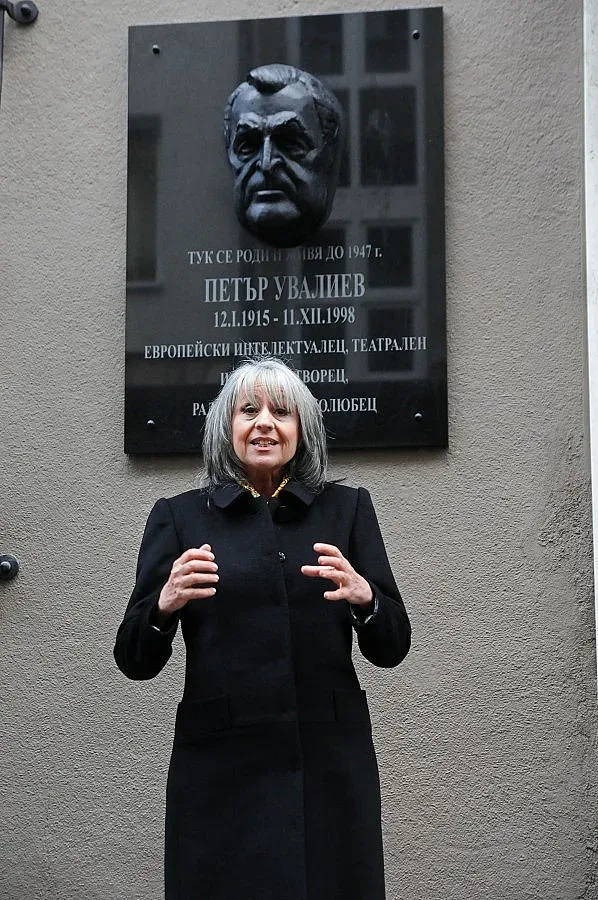 Попова: Страданията в света идват от самозабравили се елити