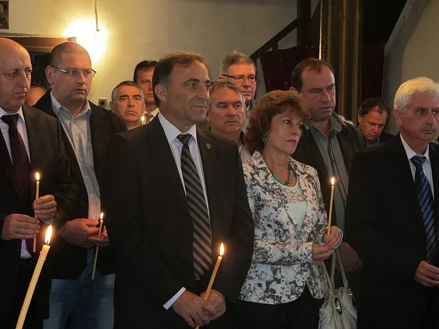 ГЕРБ-Нова Загора стартира кампанията си с молебен за здраве 