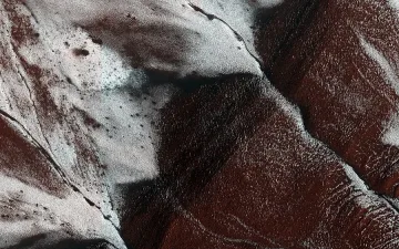 НАСА откри солена вода на Марс (ОБЗОР)