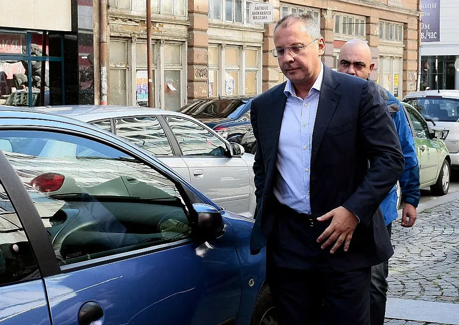 Съдът върна в прокуратурата делото срещу Станишев