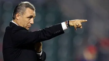 Камата: "Една мърша неспря да млящи и вуни цяла вечер"