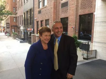 Случайна среща на Кристалина и Камата в Ню Йорк